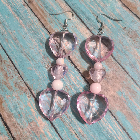 Glass Heart Earri gs